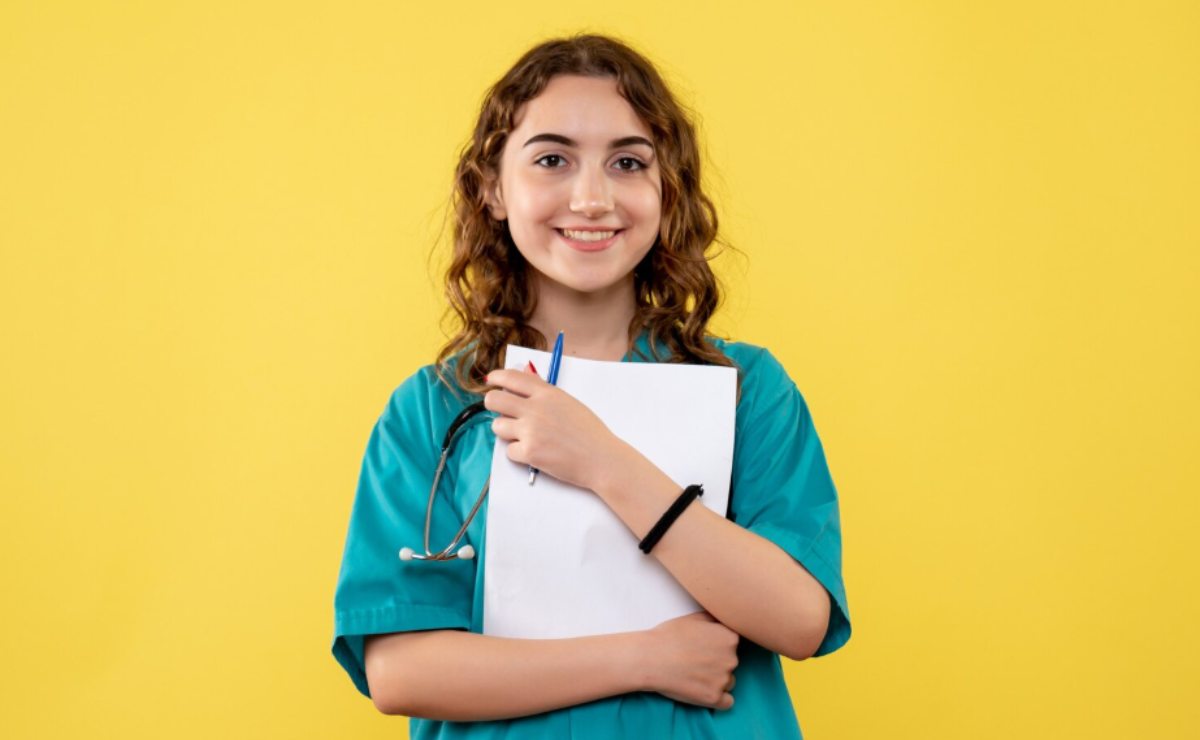 ¿Cuántos aciertos pide la UAM para estudiar Medicina 2026?