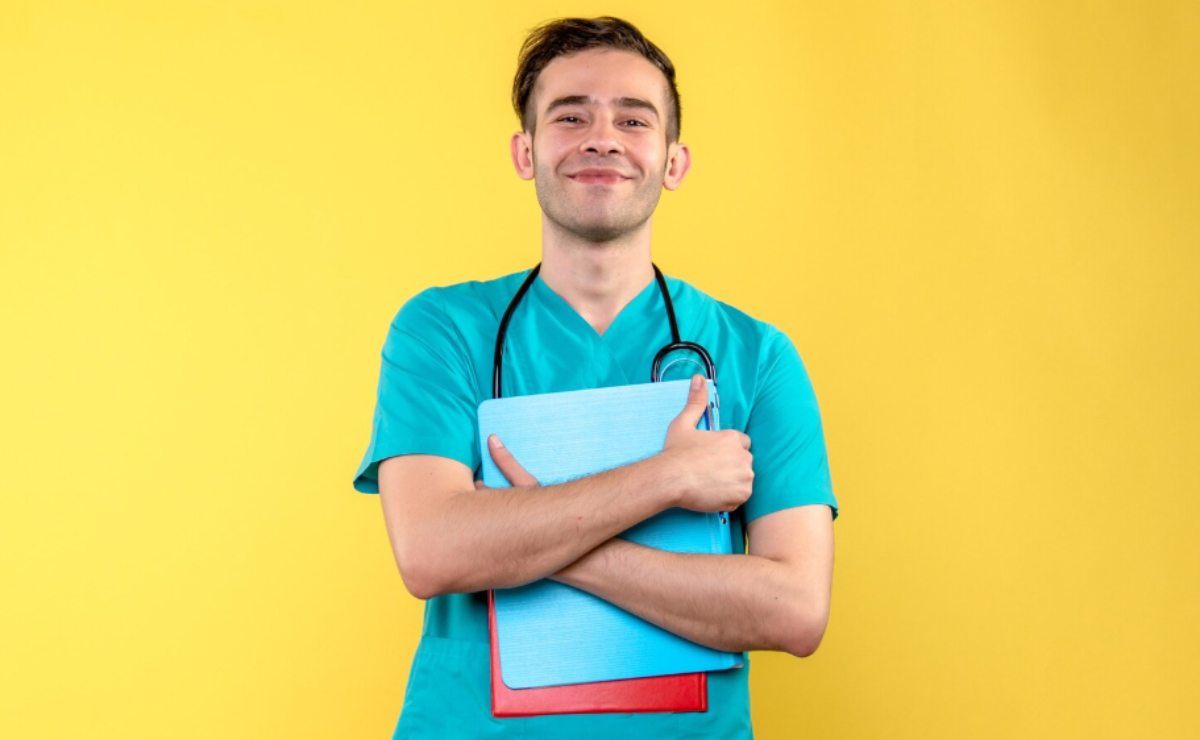 ¿Cuántos aciertos pide la UAM para estudiar Medicina 2026?