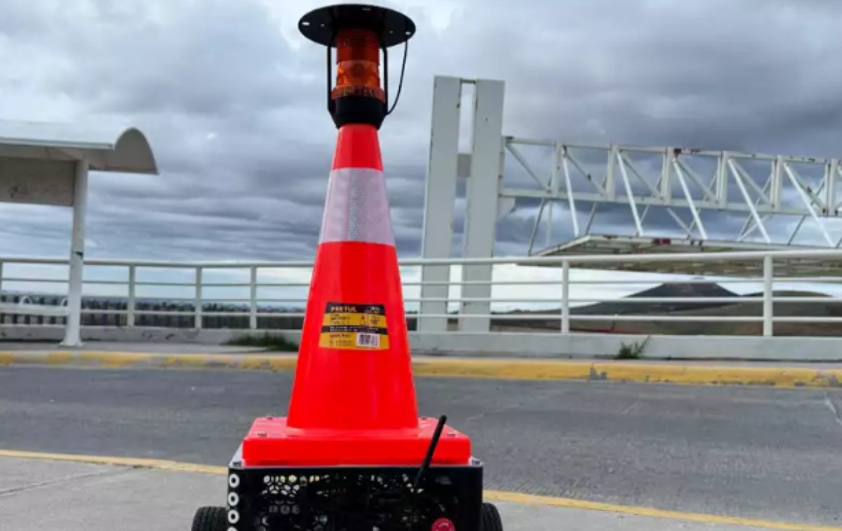 como-reducir-accidentes-viales-ipn-dice-que-con-conos-robotizados