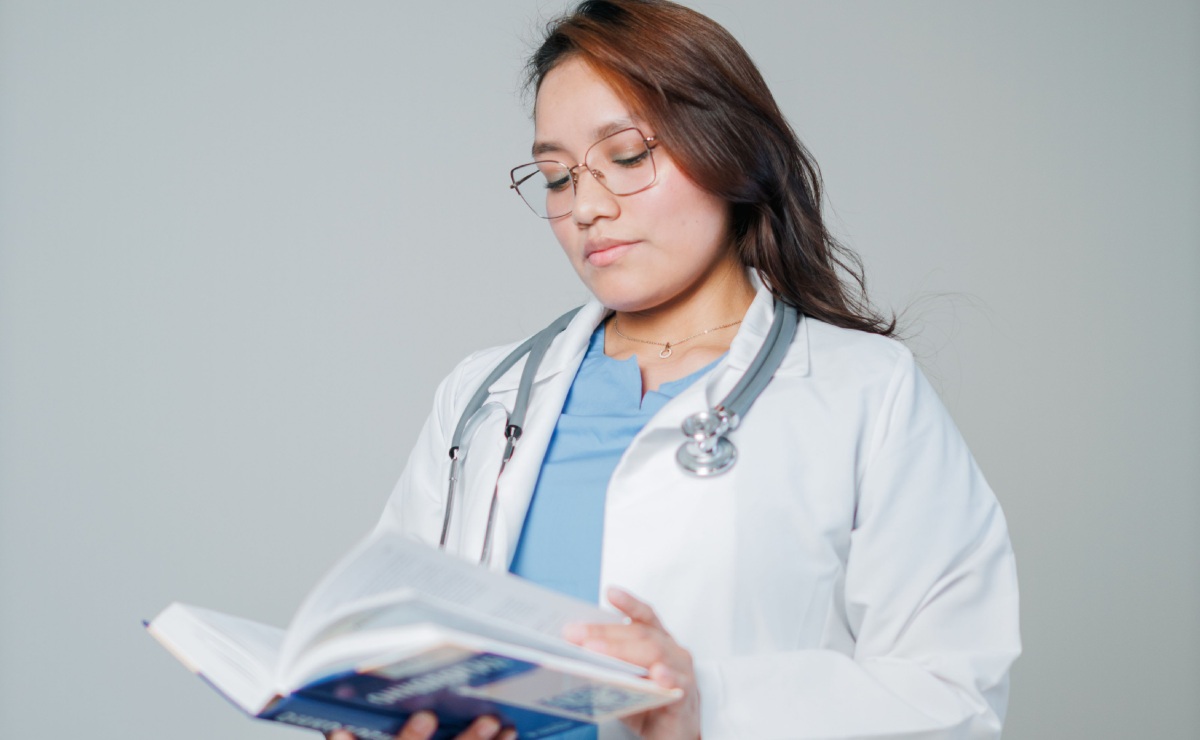 feria-del-libro-de-la-salud-2026-llega-a-la-facultad-de-medicina-de-la-unam