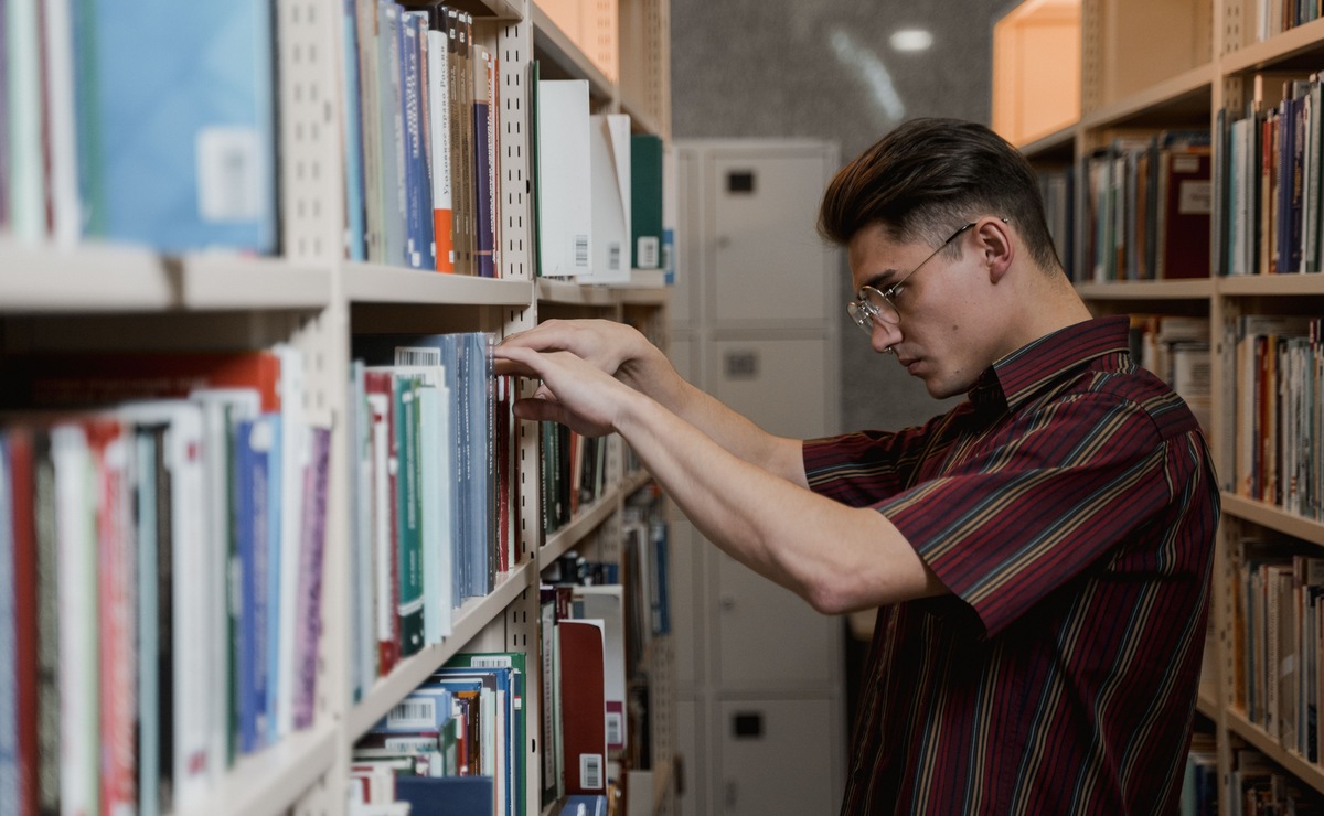 ¿Monografía o ensayo? Conoce las opciones de tesina para titularte en la UNAM