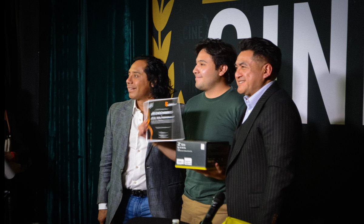 te-gusta-la-fotografia-visita-la-exposicion-de-fotografias-de-alumnos-de-la-fac