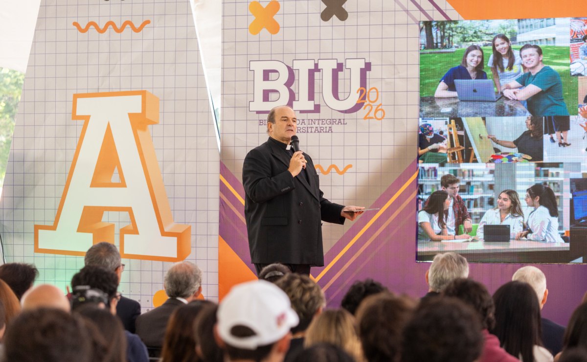 La Universidad Anáhuac México recibe a 2,400 nuevos estudiantes
