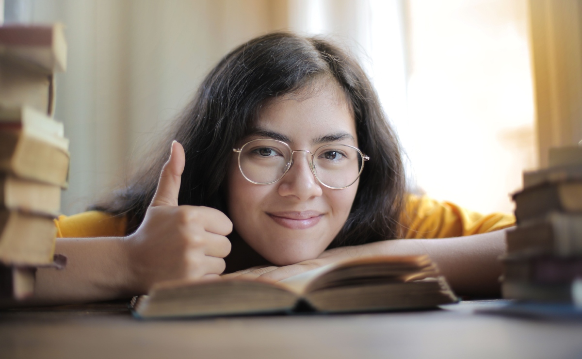 La voluntad se fortalece con hábitos, disciplina y pequeñas decisiones que permiten vencer la inmediatez y alcanzar metas. Foto: Pexels