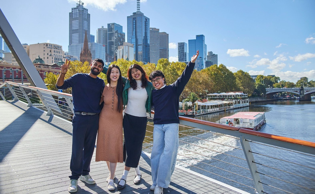 Mexicanos en Australia se inclinan por carreras de negocios. Foto: Especial