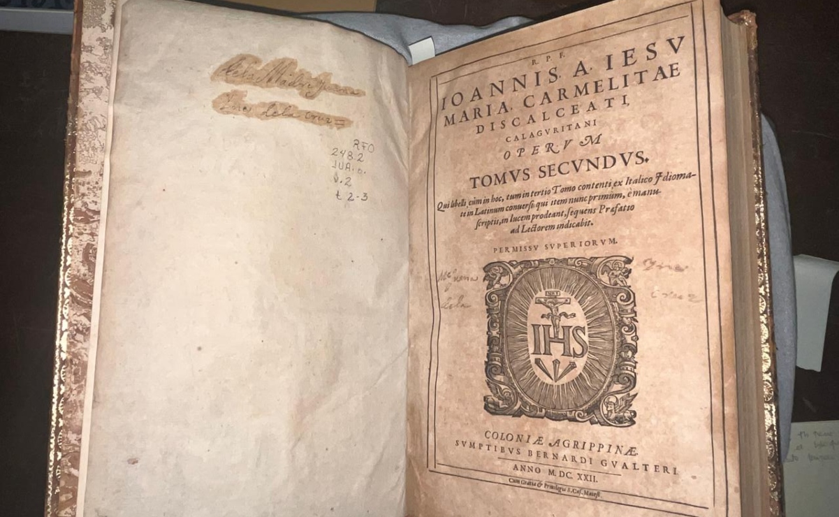 ¿Cómo era la letra de Sor Juana? Un libro de la Biblioteca Nacional guarda la respuesta. Foto: BNM 